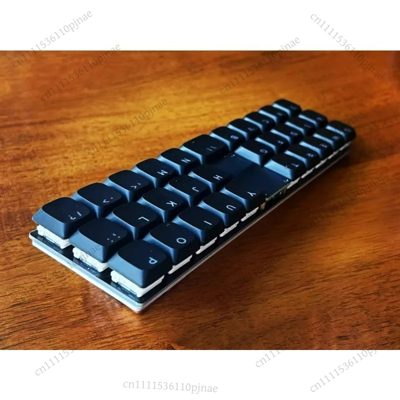 Teclado de perfil bajo P31n/P3 - Gaming Keyboard Mini Mechanical reseña y precio