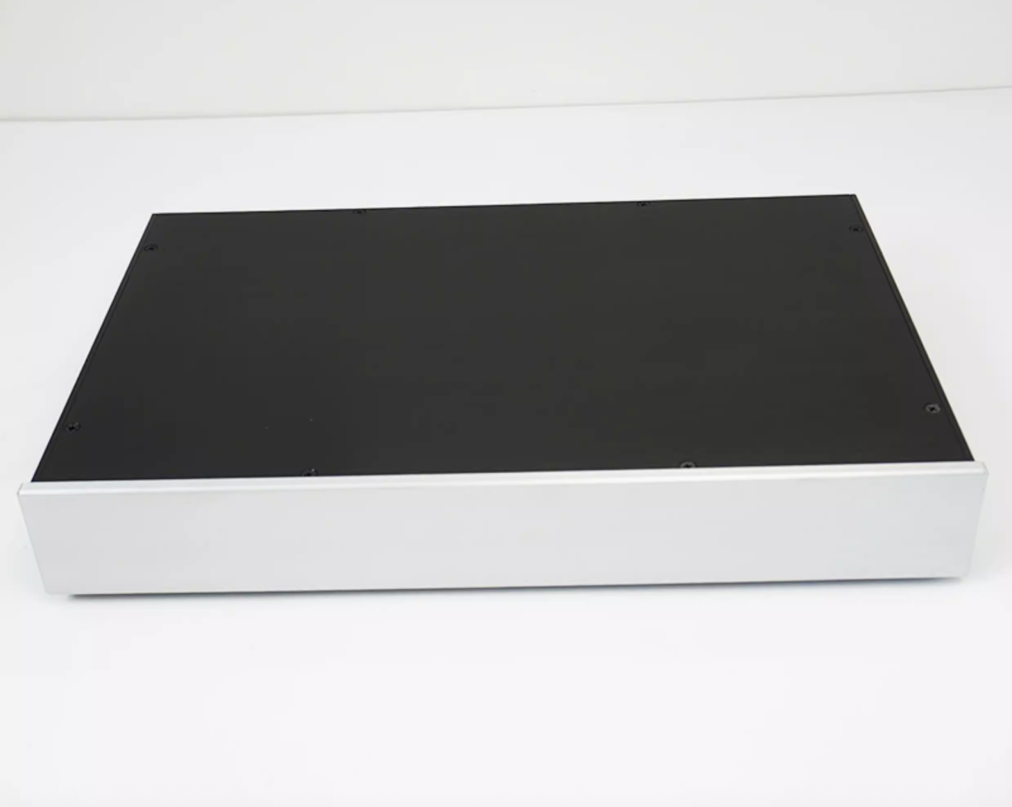 Caja de amplificador de alumin - Aluminum Case 65 reseña y precio